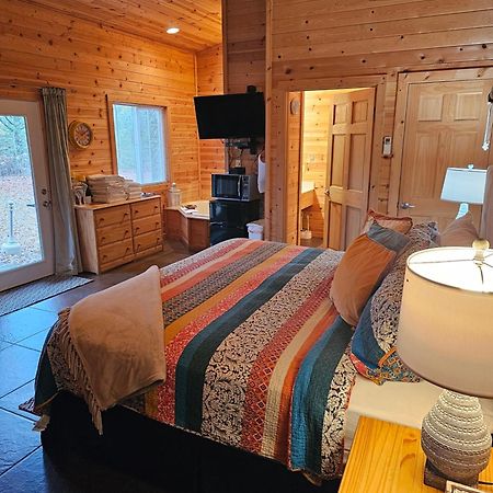 5 Min To Beaver Lake-King Bed-Fire Pit-Jetted Tub #4 Eureka Springs Ngoại thất bức ảnh